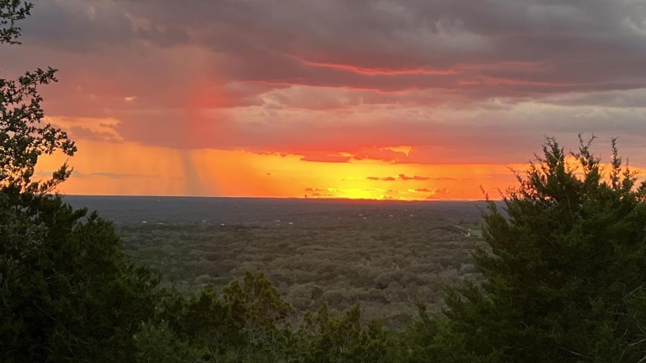Hill Country Highland'S Bluebonnet Cottage Marble Falls Buitenkant foto